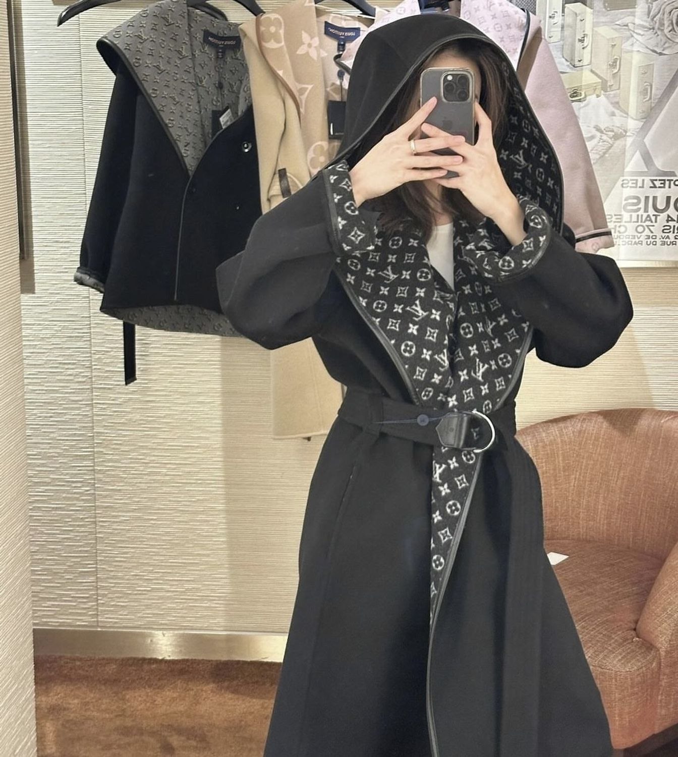  LV Embroidered double faced coat
