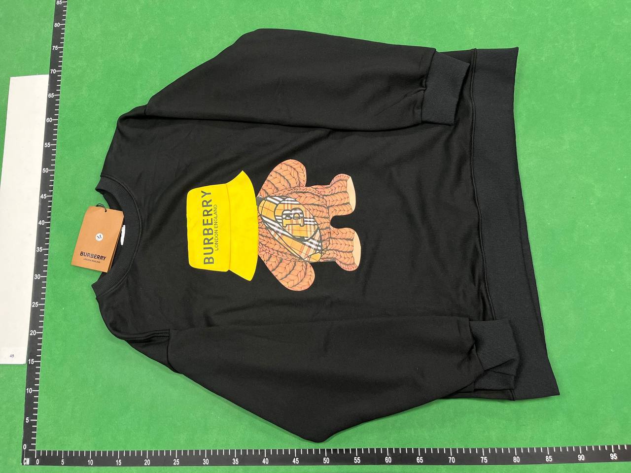  Burberry sweatshirt  ( 40 colors )