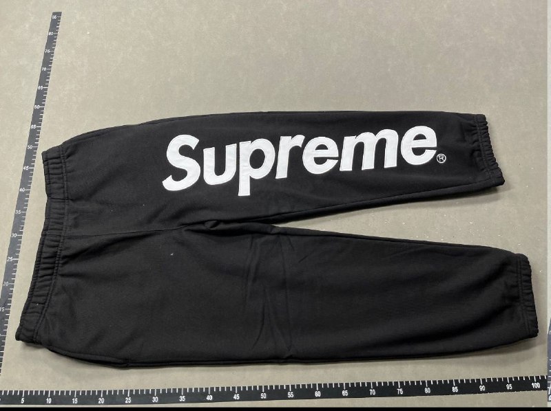  Supreme hoodie suit