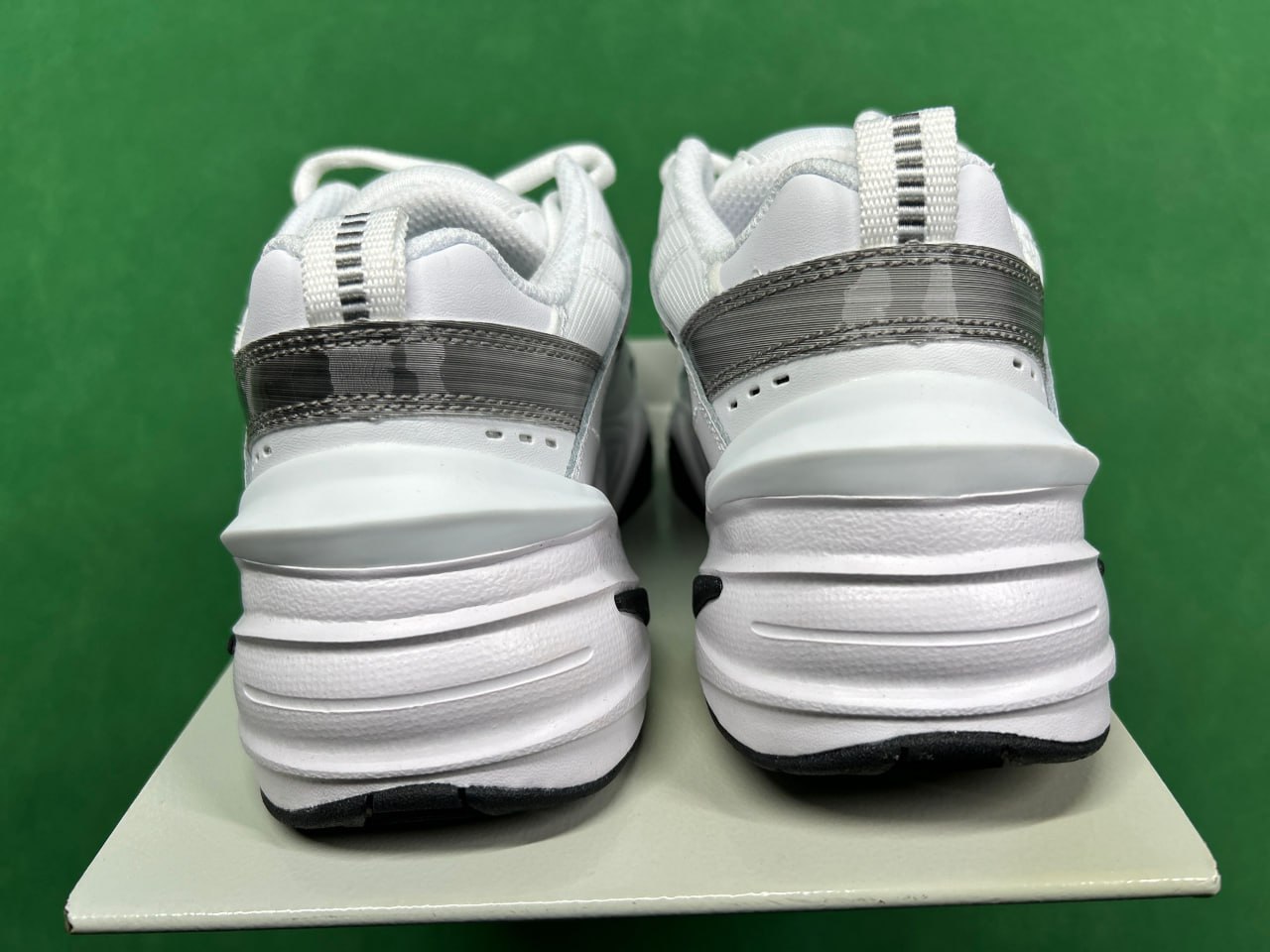 M2K TEKNO30 Colors