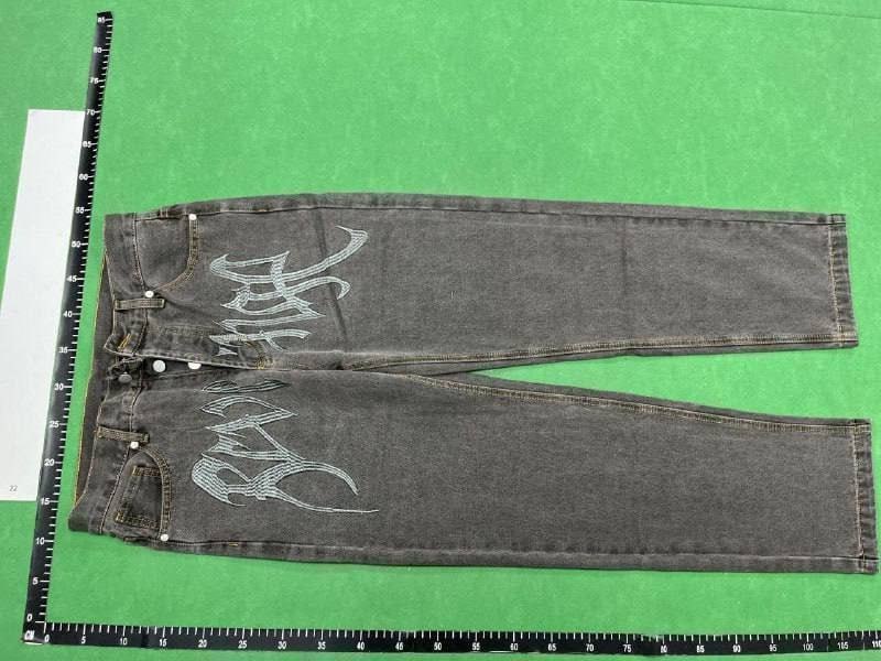  Revenge jeans
