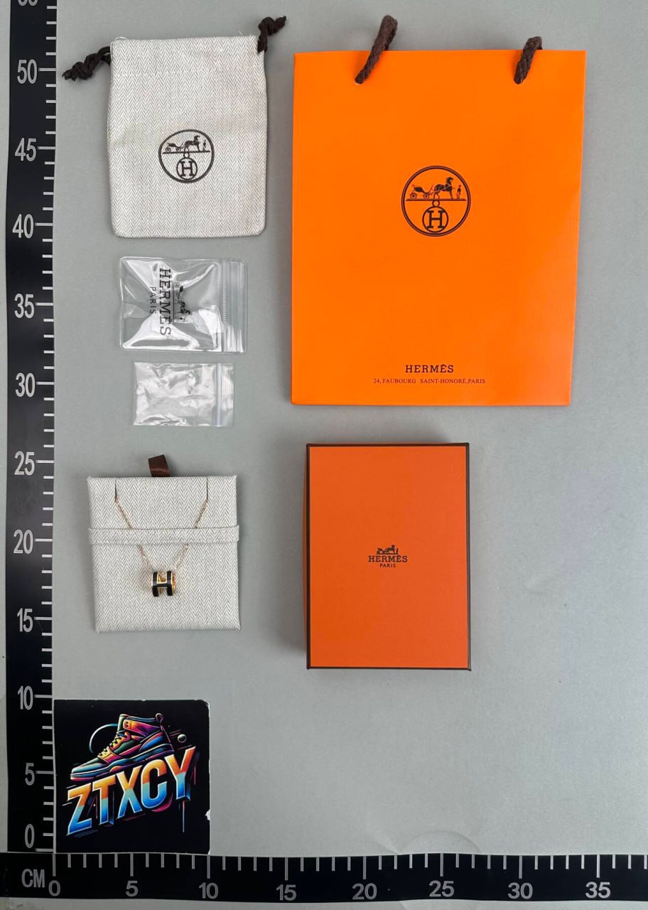 Hermes necklace