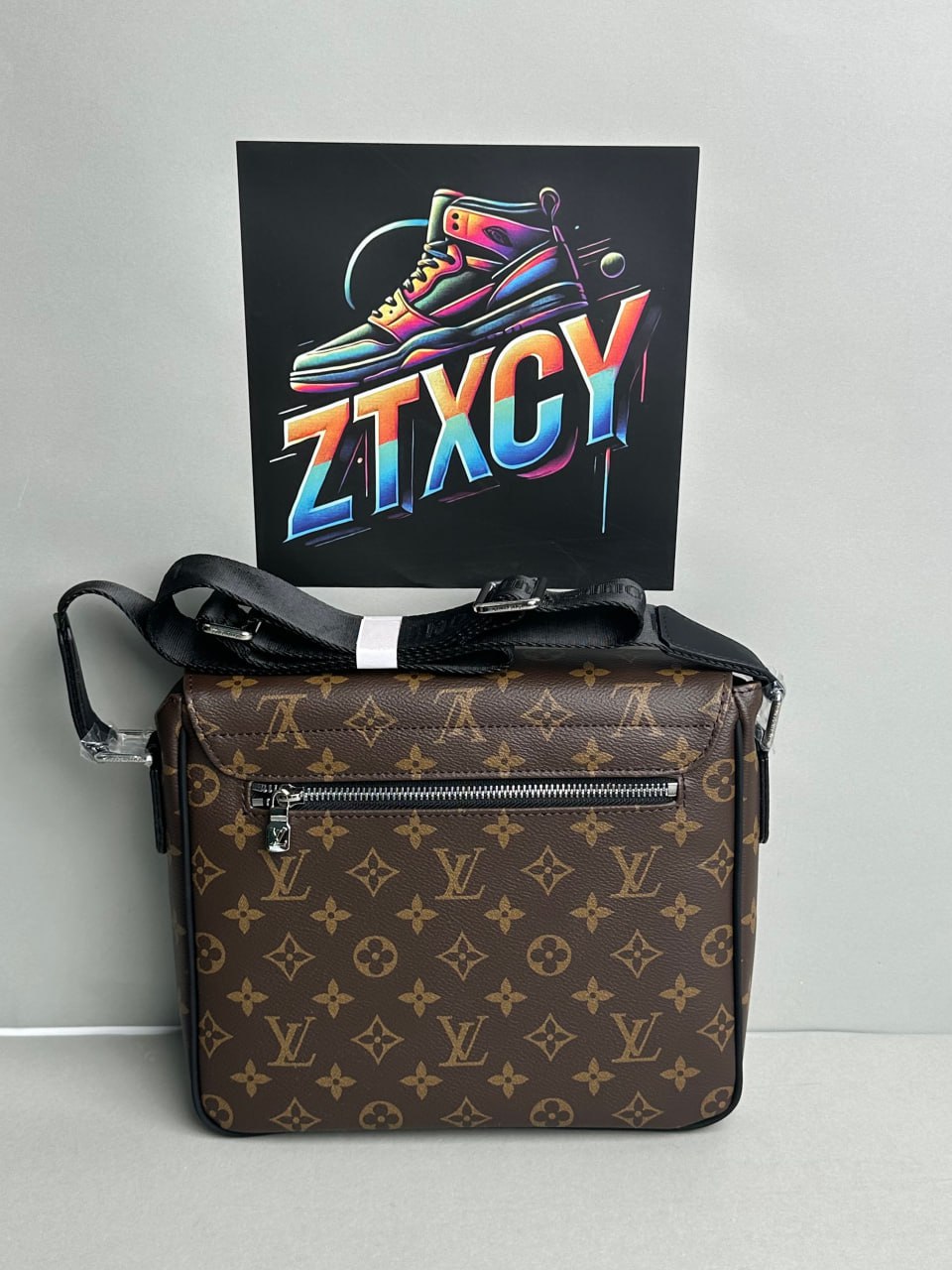  LV Bag