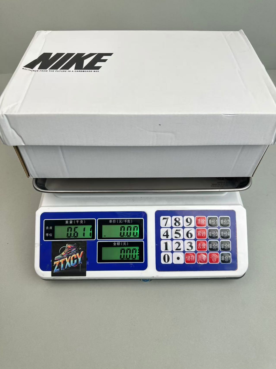 NIKE Soccer shoes