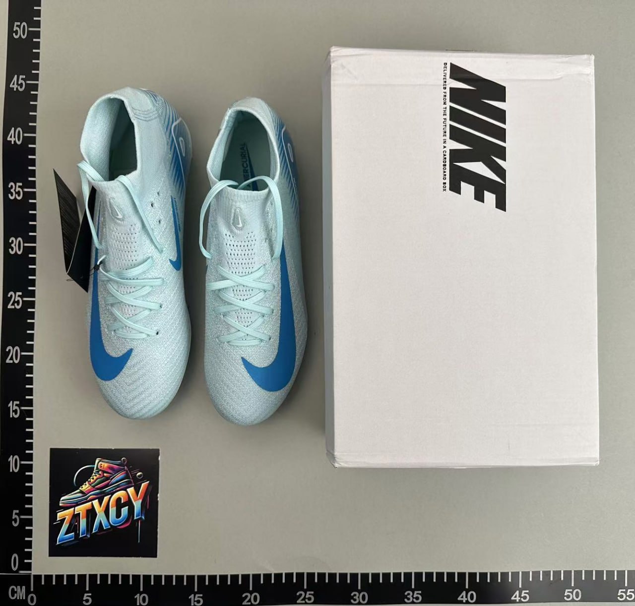 NIKE Soccer shoes