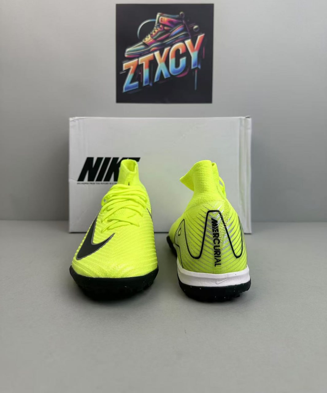 NIKE Soccer shoes