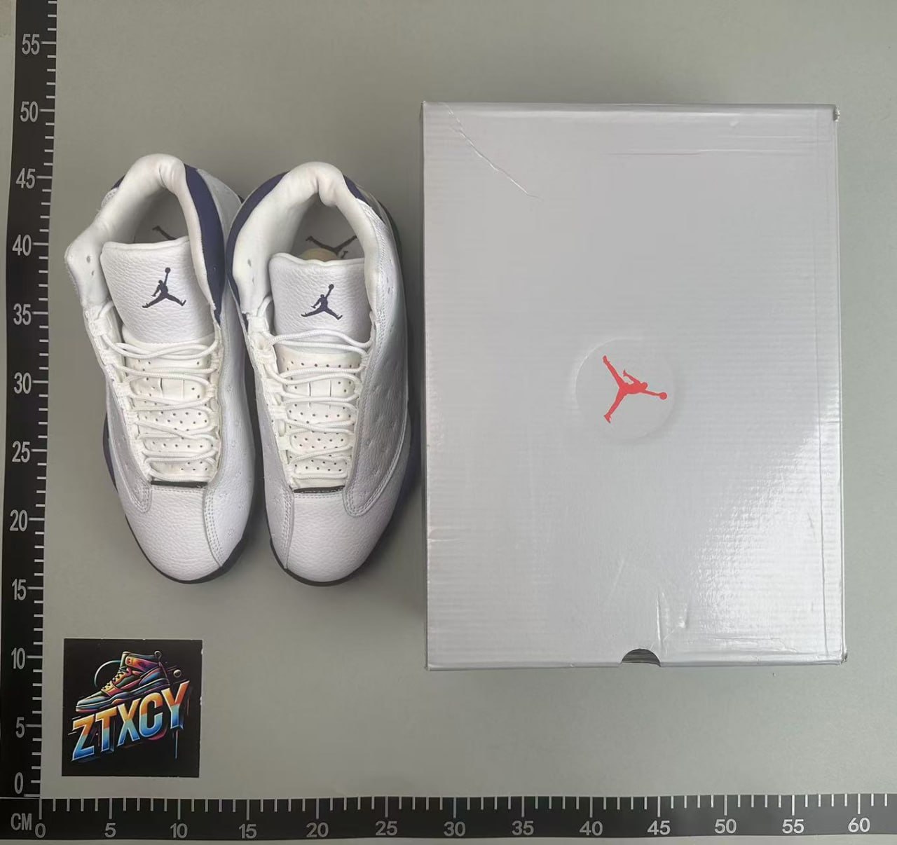 AJ13