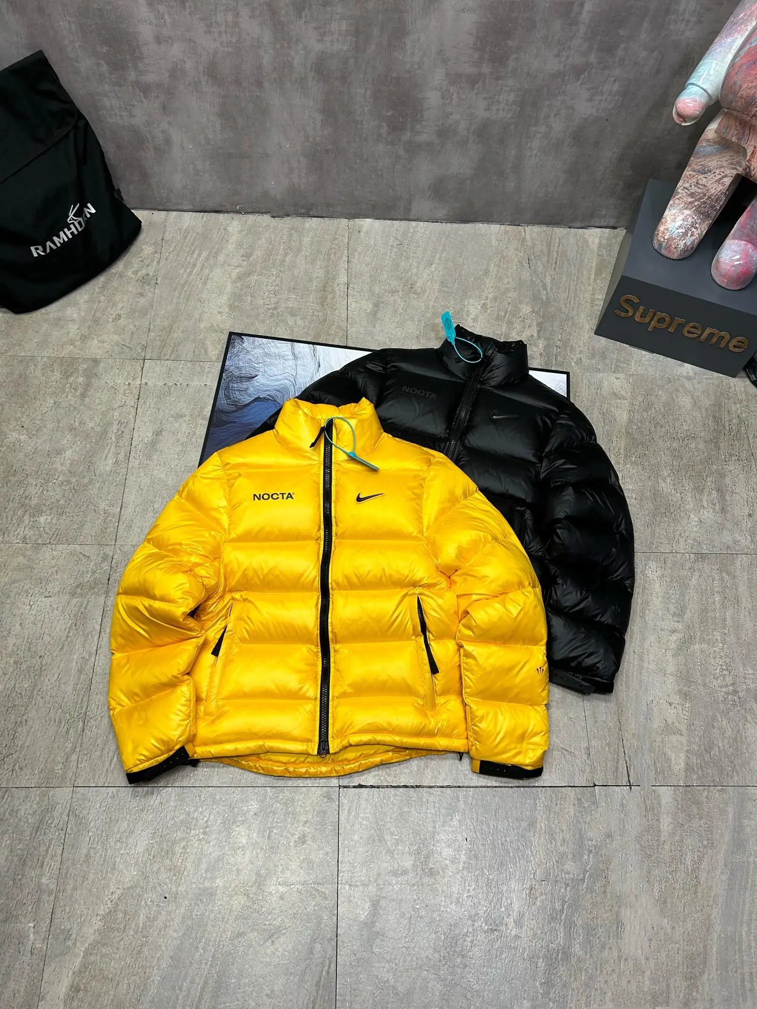 NIKE Down Jacket