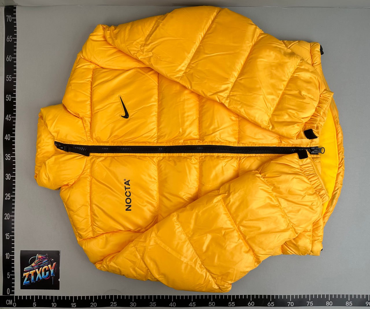 NIKE Down Jacket