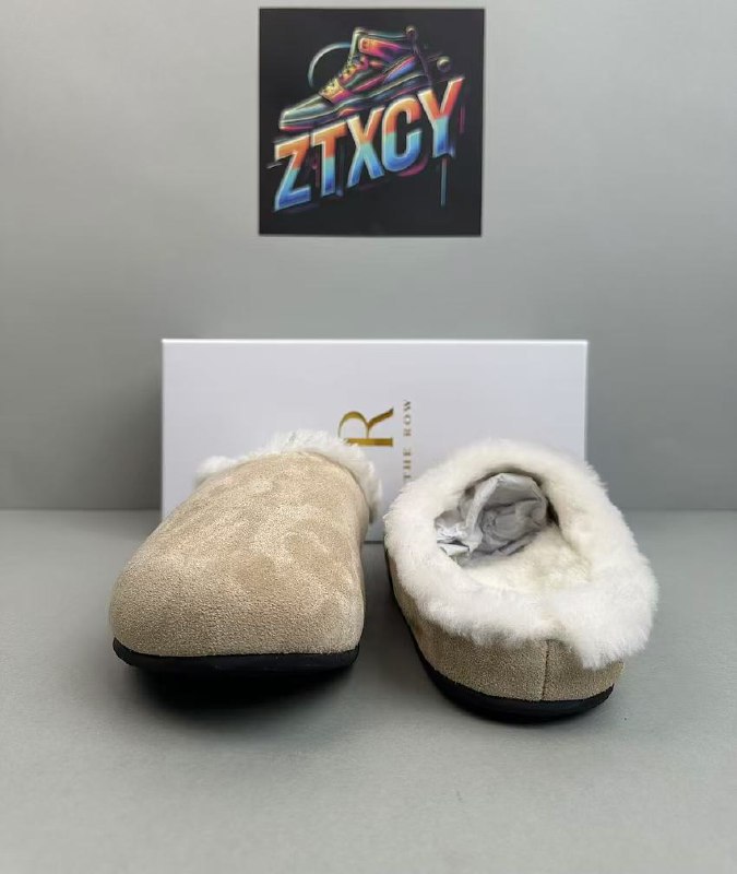The Row shoes