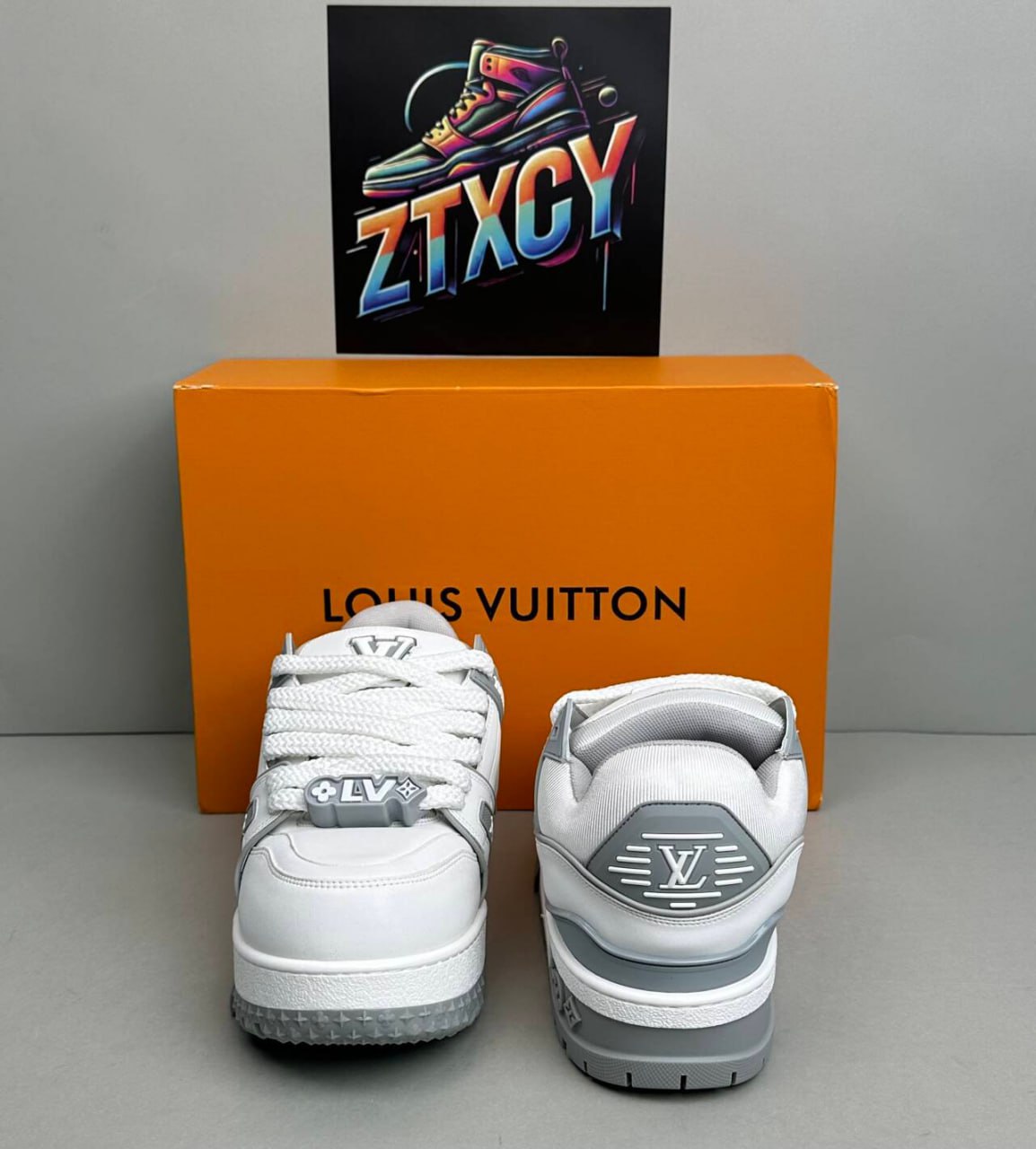 LV shoes