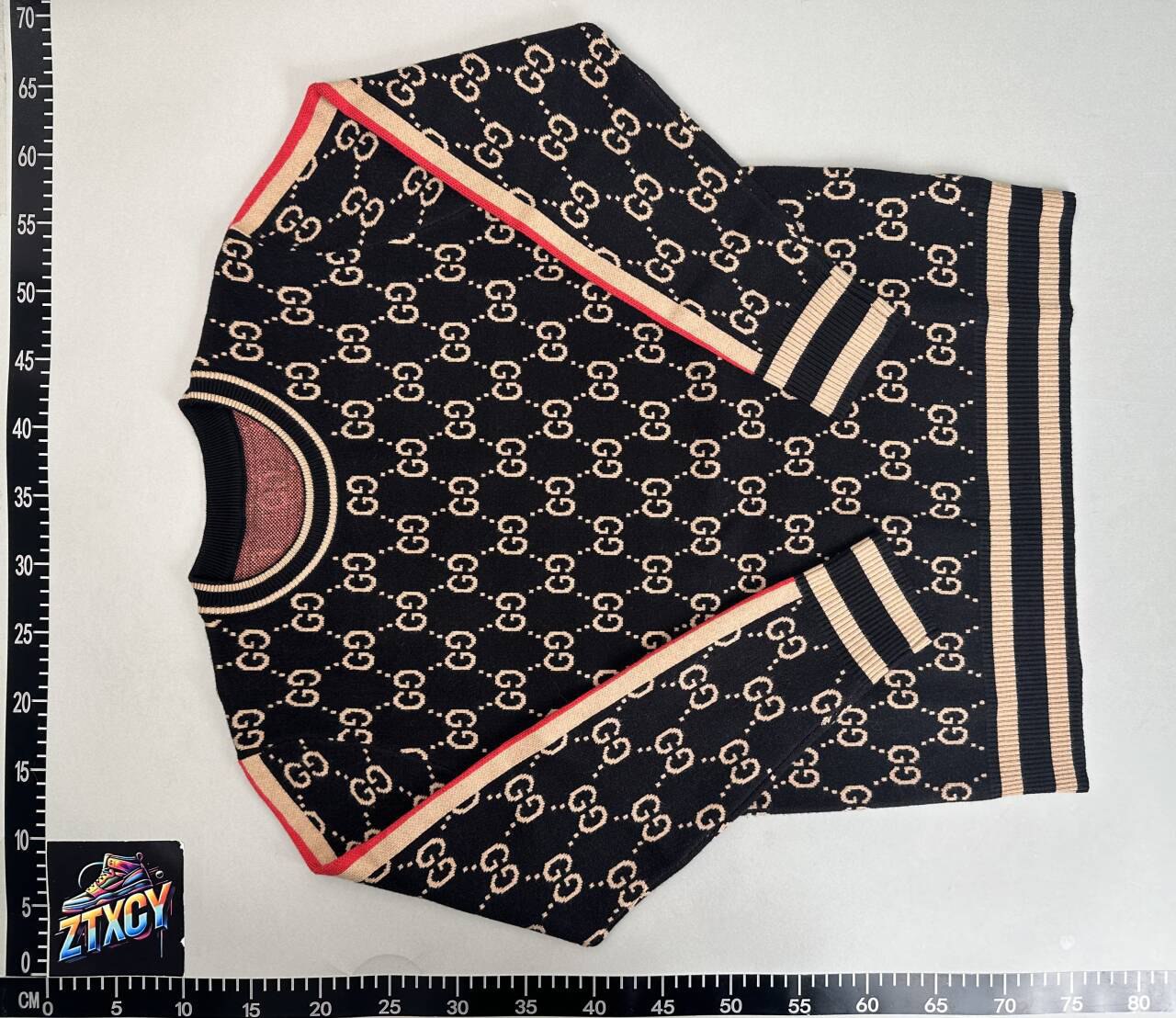 GUCCI Sweater