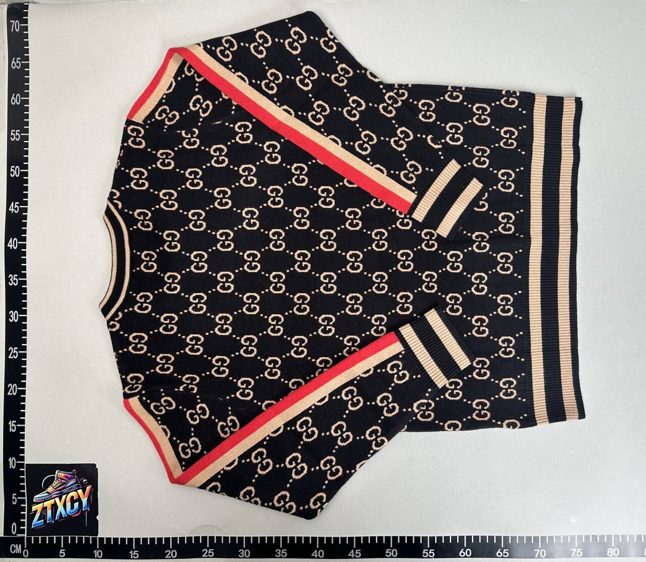 GUCCI Sweater