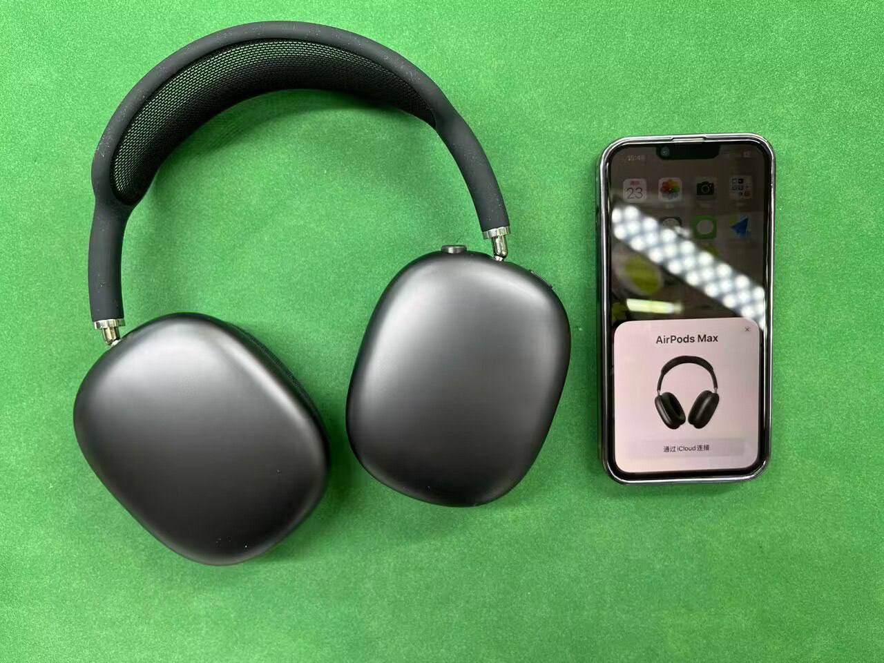 Apple AirPods