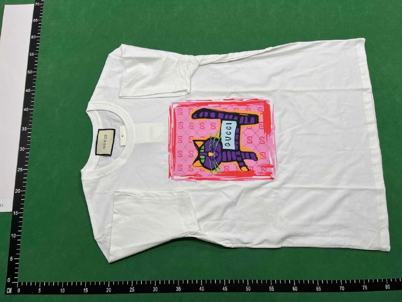 Gucci T-shirt   (37 CP