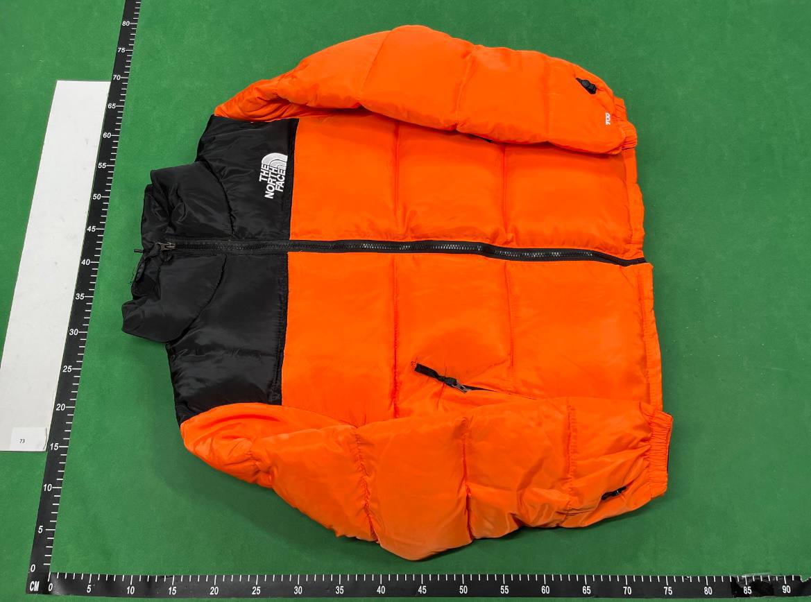THE NORTH FACE Down