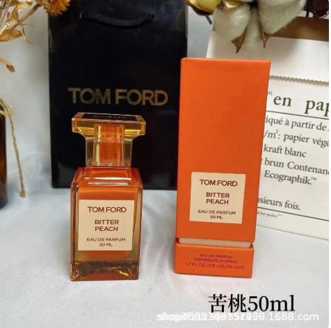 Tom Ford Bitter Peach & Oud Wood Eau de Parfum