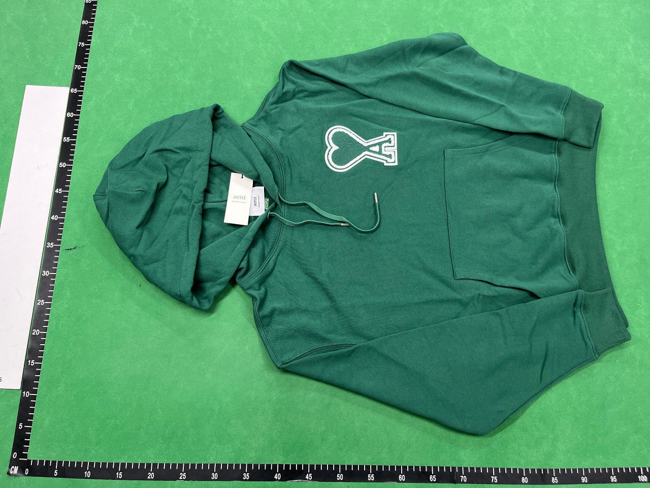 Amiparis Heart Logo Hoodie 37 styles