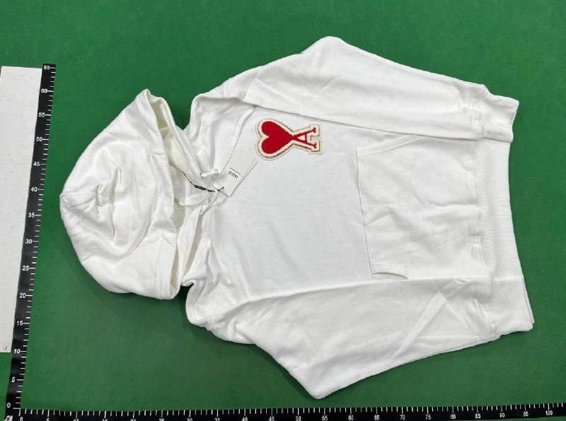 Amiparis Heart Logo Hoodie 37 styles