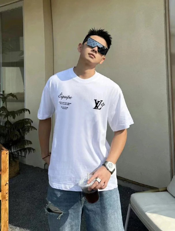 Lv T-Shirt