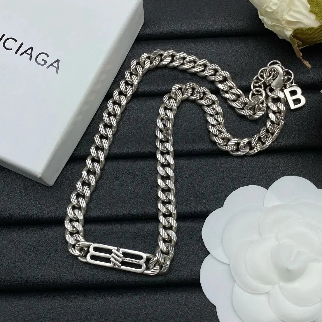 Balenciga Necklace