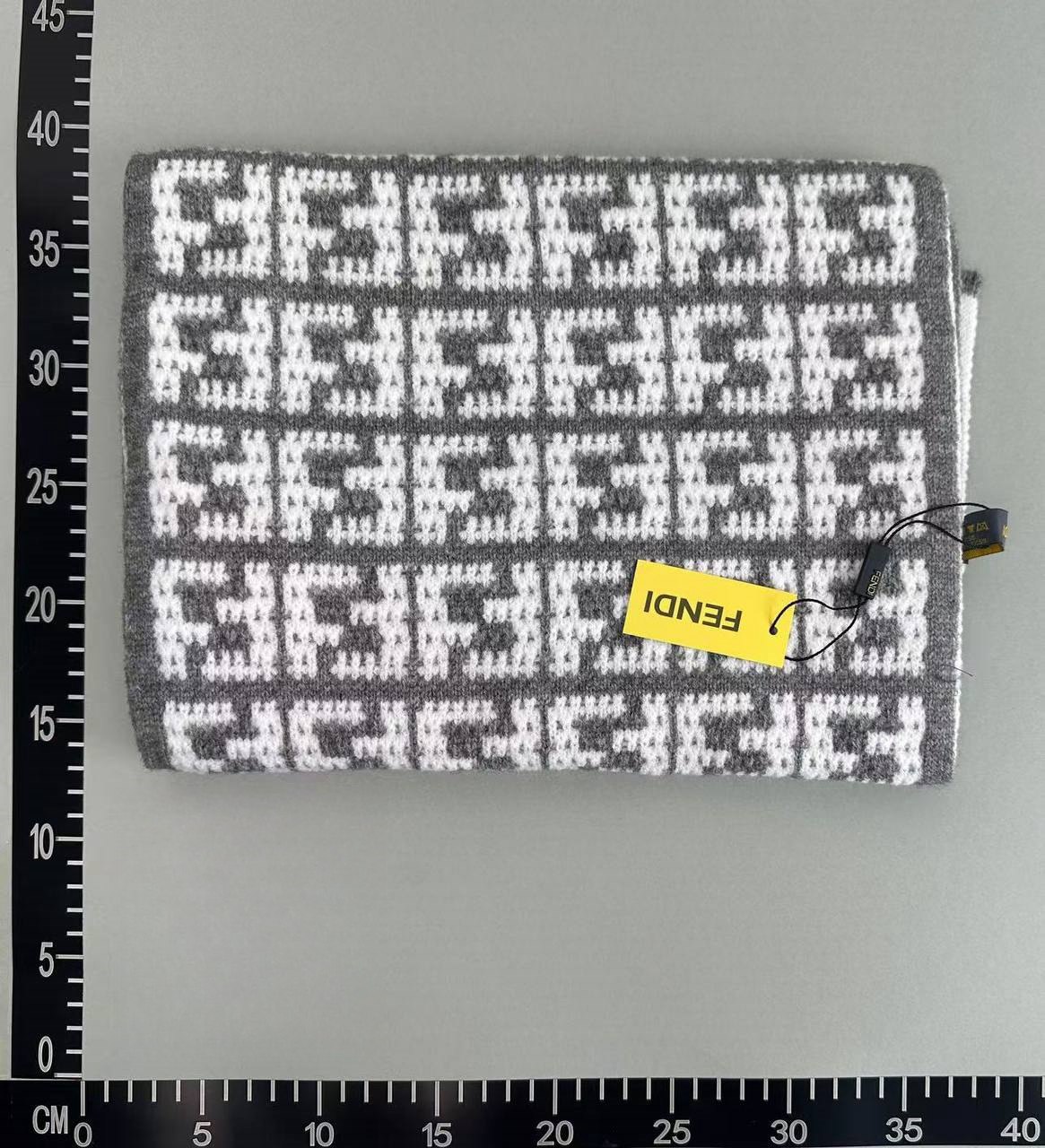 FENDI SCARF