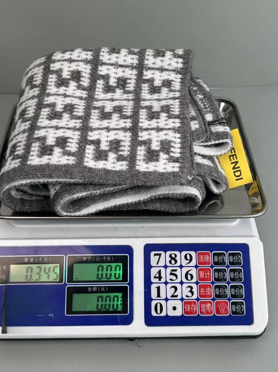 FENDI SCARF
