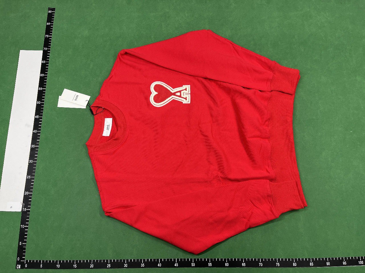 Ami Paris Heart Logo Sweatshirt 40 styles