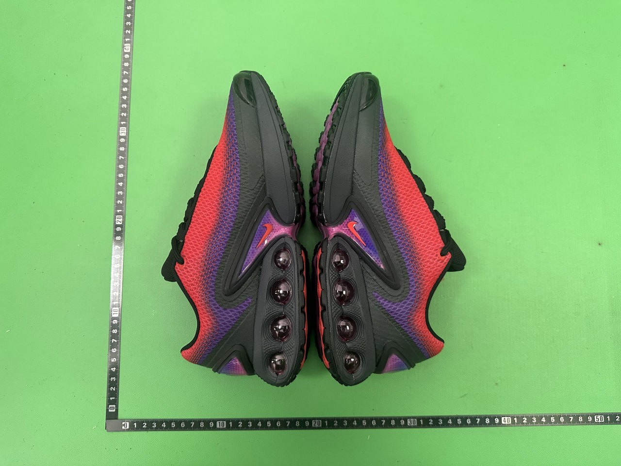 Nike Max DN