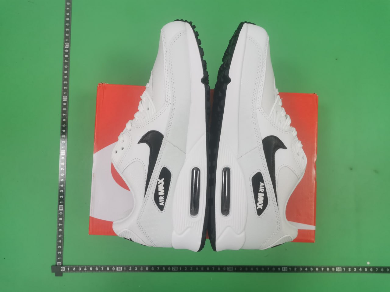Nike Air Max 90 collection