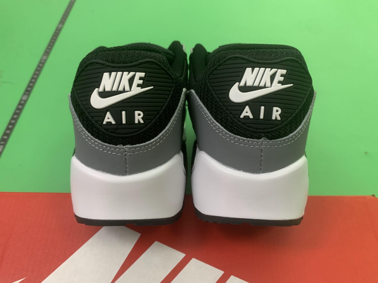 Nike Air Max 90 collection