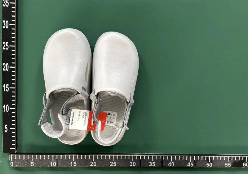 Nike ReactX Rejuven8 slippers（36 STYLE）