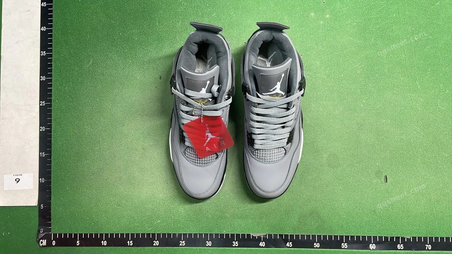 Nike Air Jordan 4 Retro Sneakers